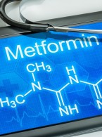 Kontynuowanie leczenia metforminą po rozpoznaniu marskości wątroby znacząco poprawia przeżycie u chorych z cukrzycą